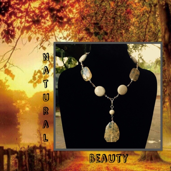 Quartz Necklace - Picture 2 of 8